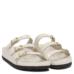 صنادل "فلوريدا فريش"