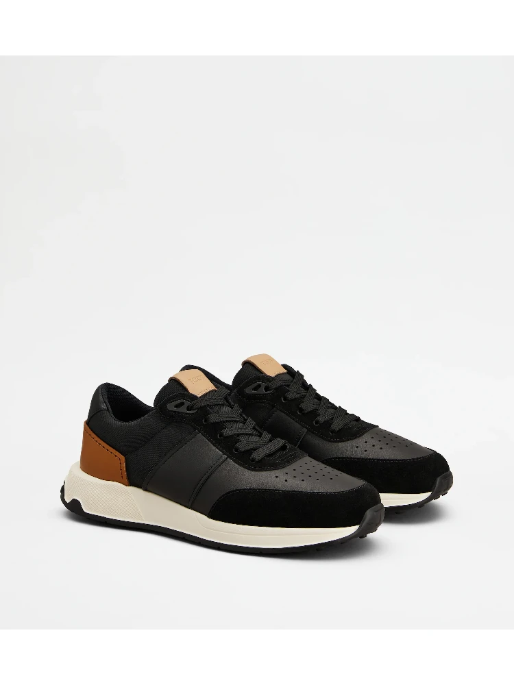 Leather and technical fabric sneakers alternative
