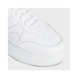 أحذية رياضية "بلوك"