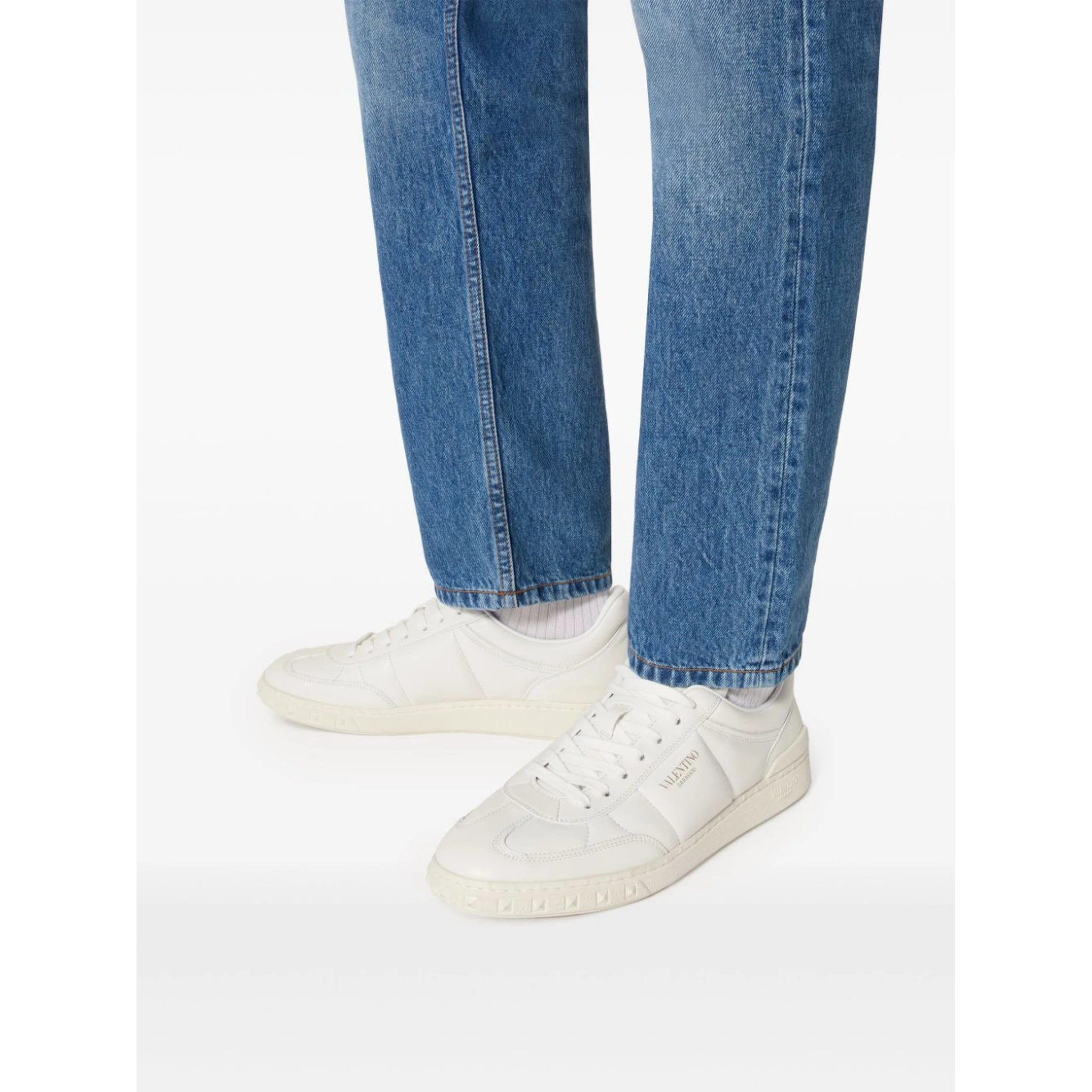 "Upvillage" sneakers