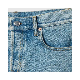 شورت جينز مغسول بالحجر