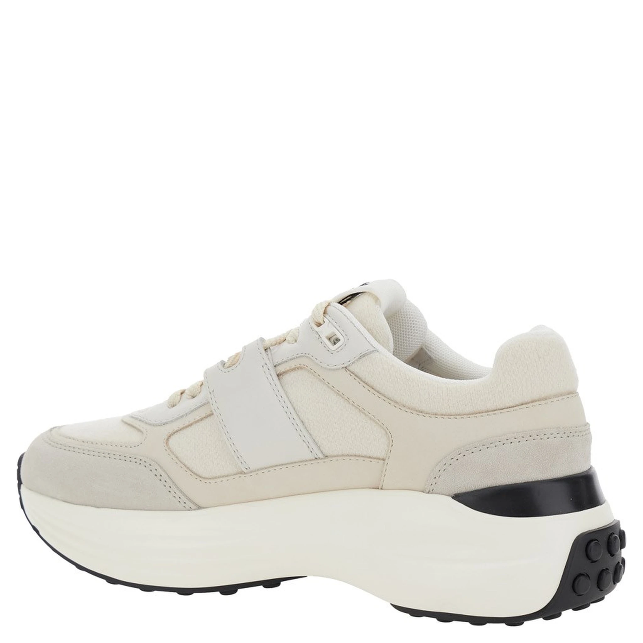 حذاء رياضي "سبورتيفا 81 لتر"