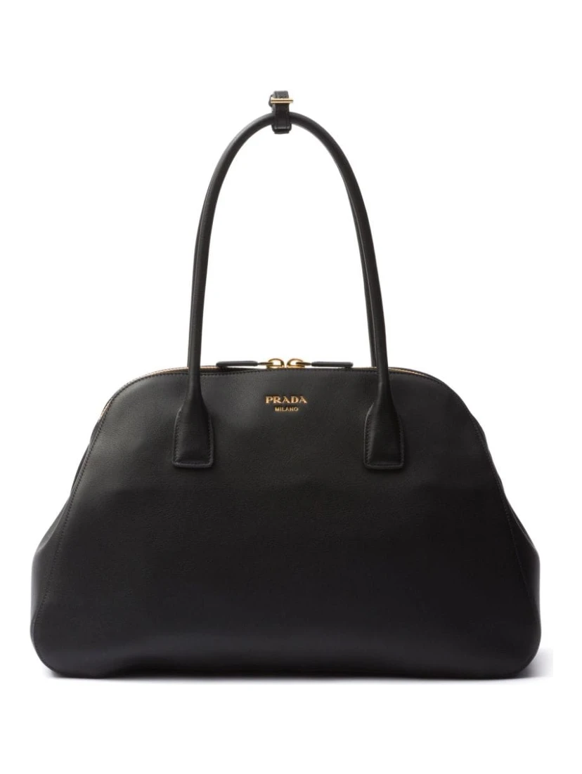 2020s leather shoulder bag