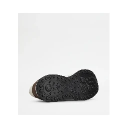 Sneakers in suede and smooth leather