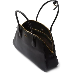 2020s leather shoulder bag