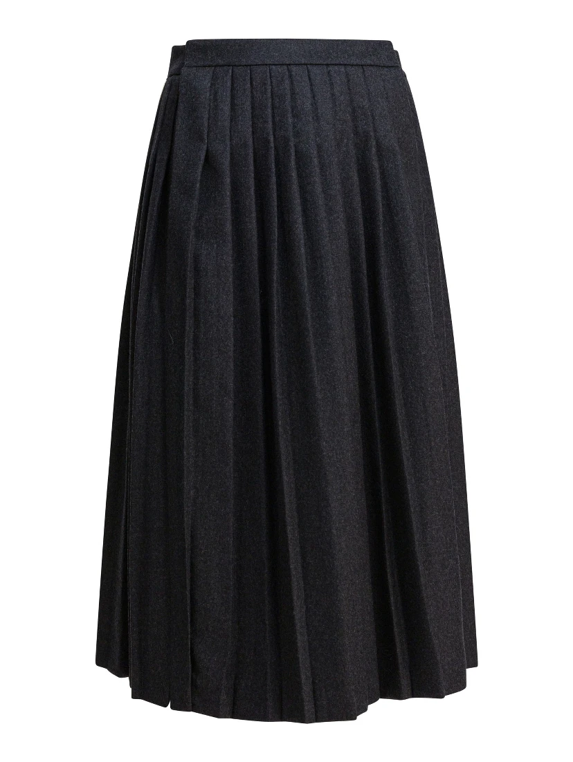 Pleated skirt in wool