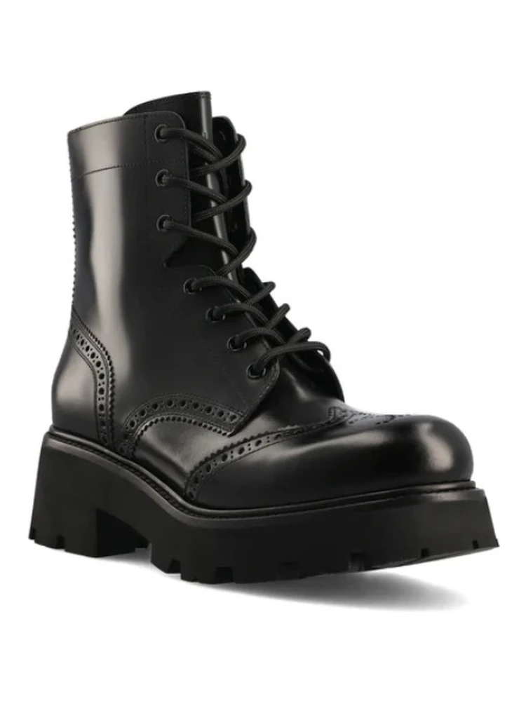 Triomphe logo leather lace-up ankle boots alternative