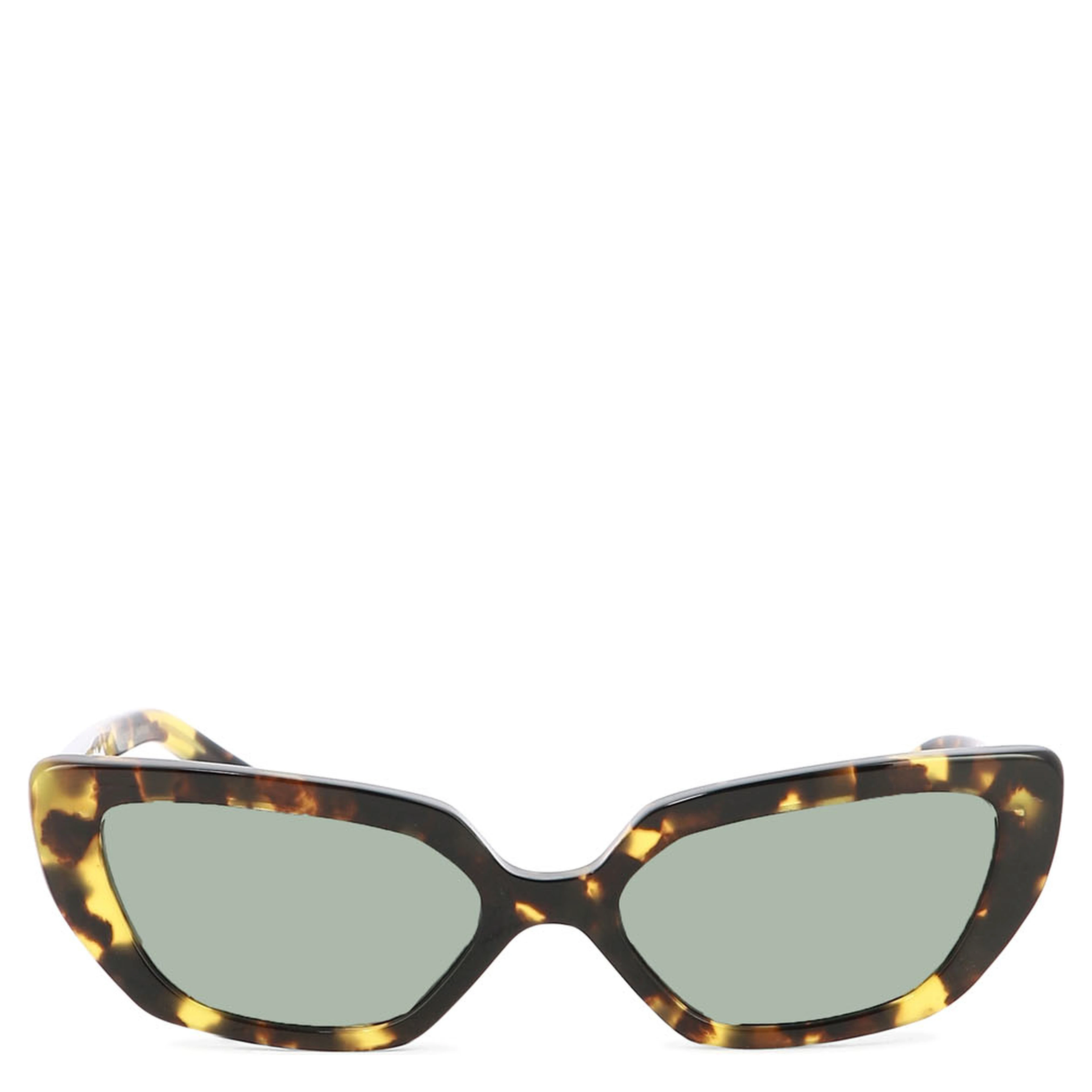 "Cat Eye" sunglasses