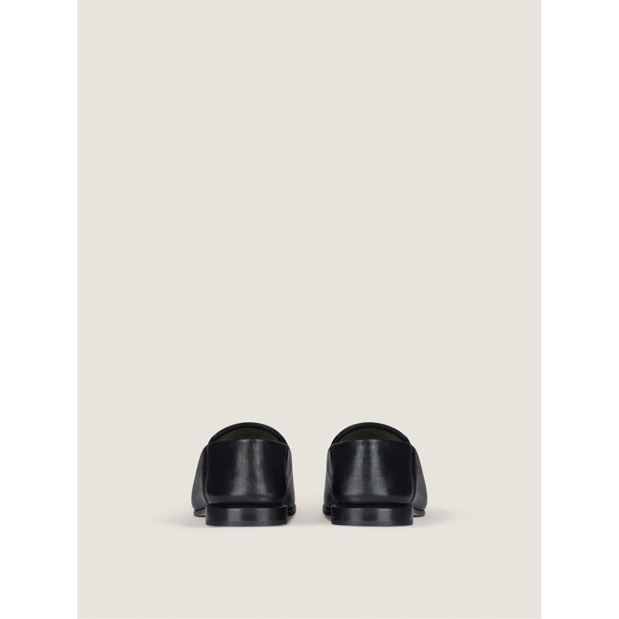 "Label" leather loafers