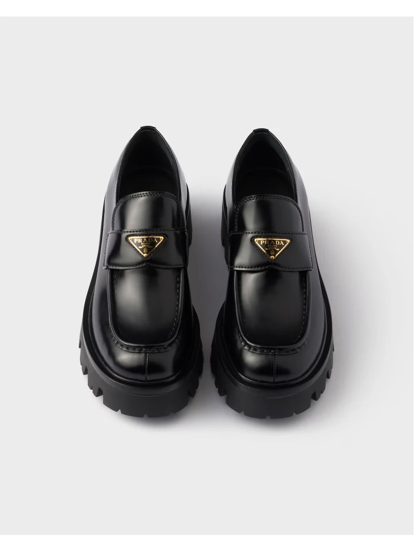 حذاء لوفر من الجلد المصقول