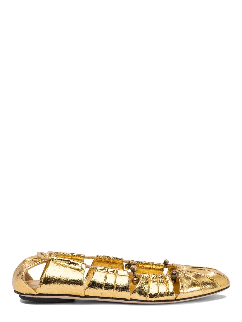 Ballet flats cut-out details