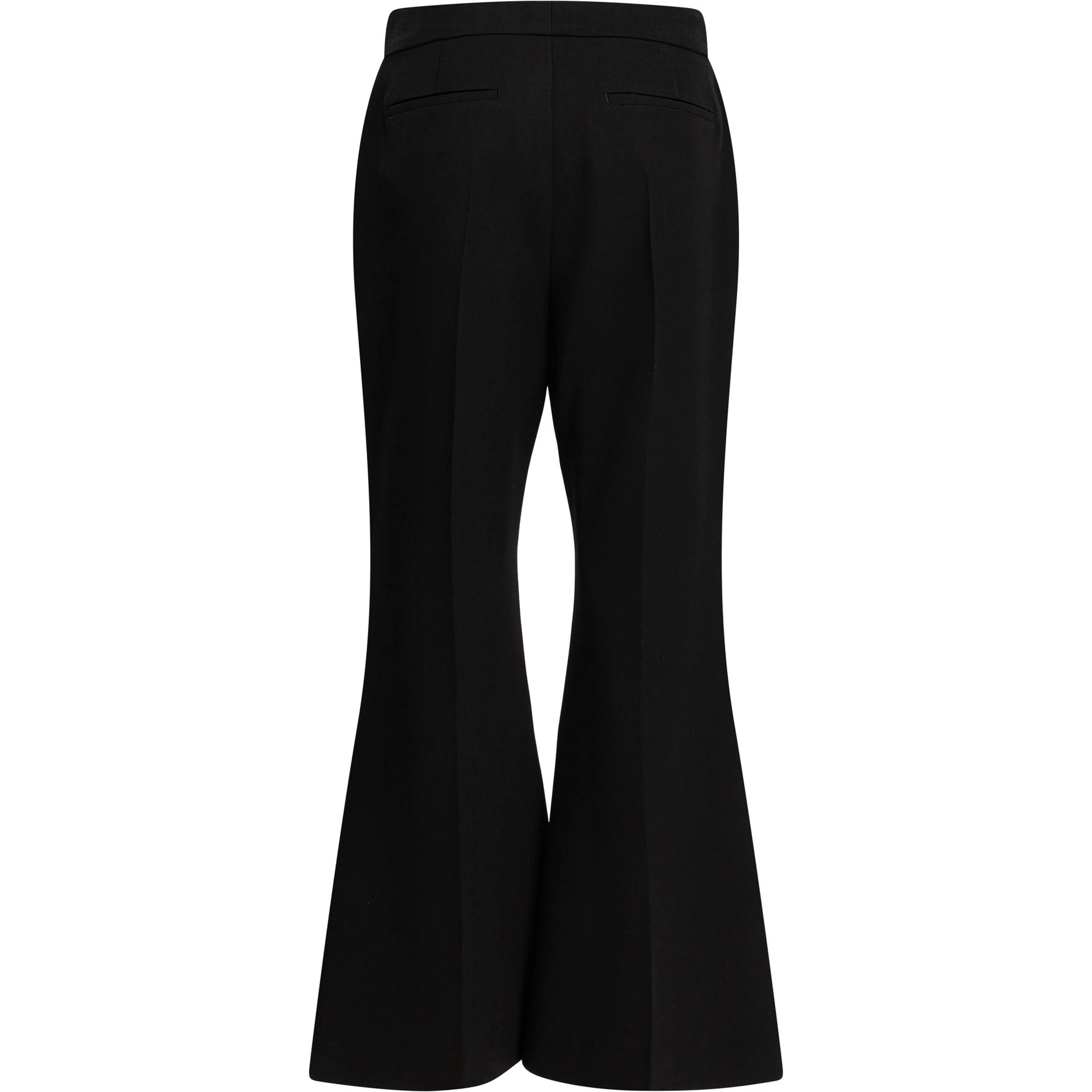 بنطلون واسع من الأسفل