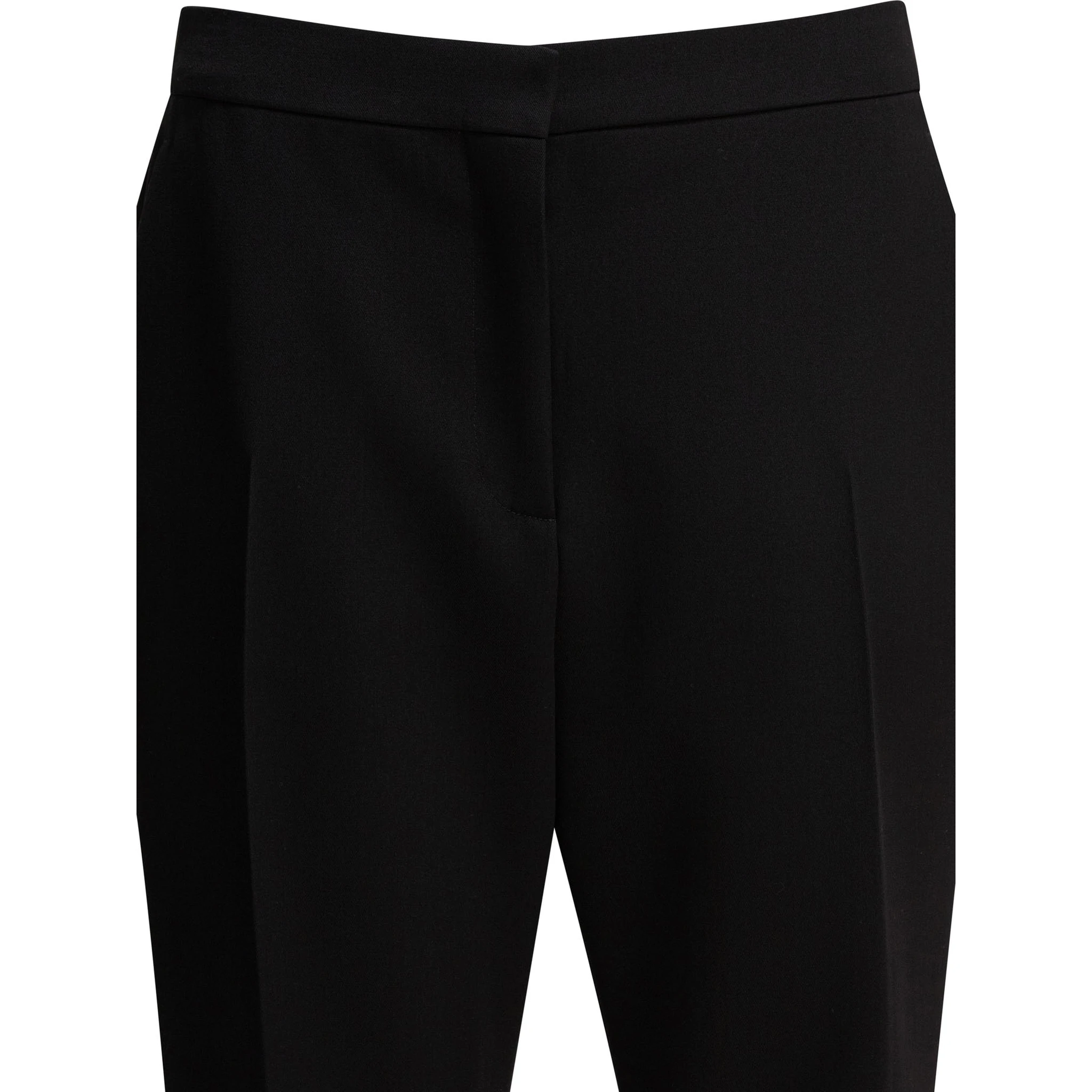 بنطلون واسع من الأسفل