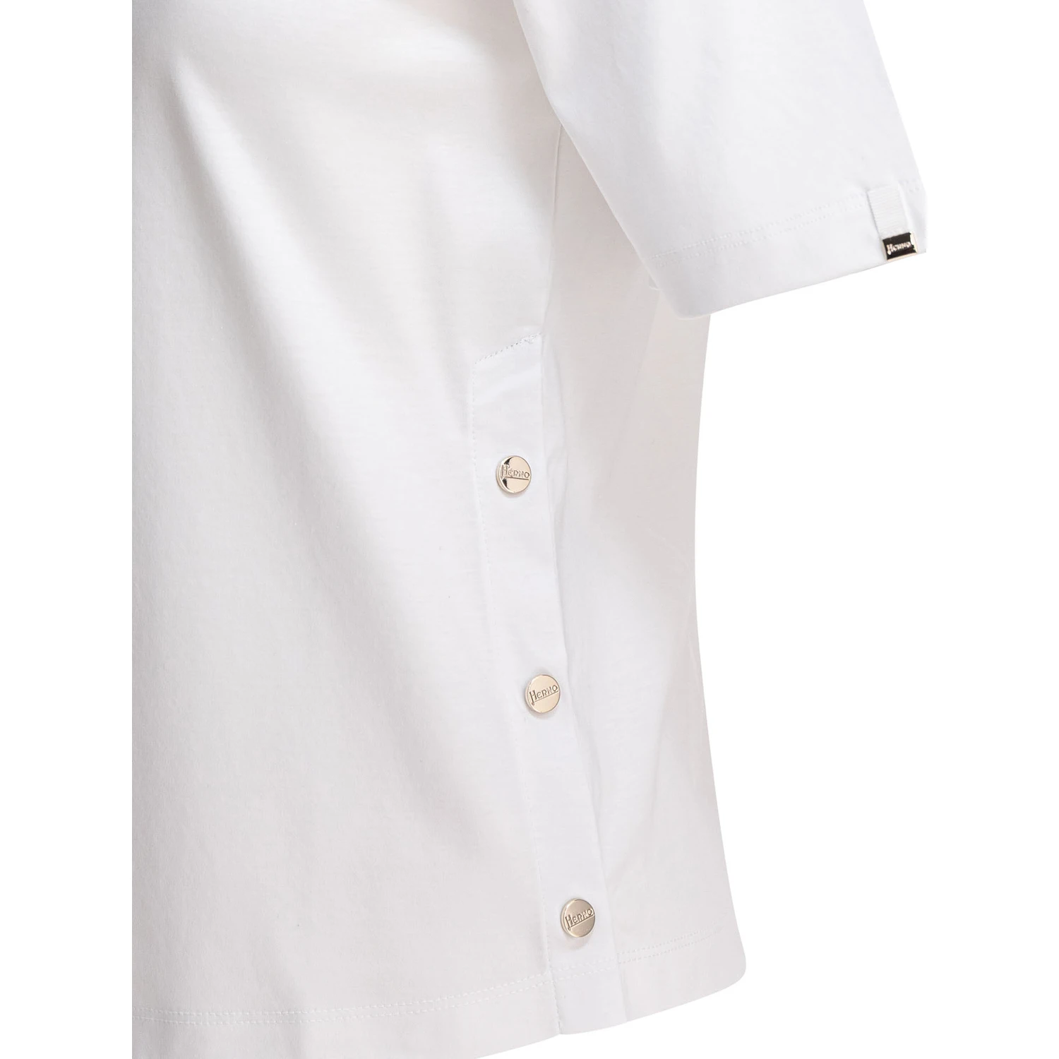 Cotton t-shirt with buttons