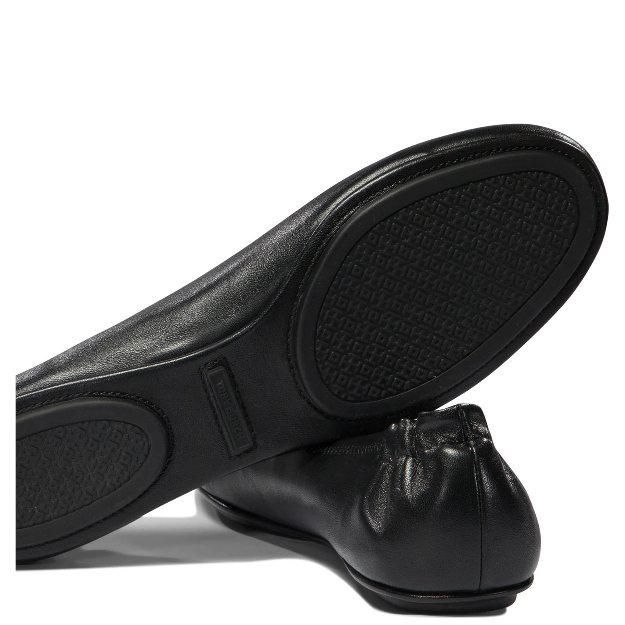 MINNIE TRAVEL BALLET WITH METAL LOGO