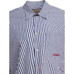 قميص قطني بشعار