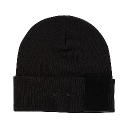 قبعة صوفية مكتوب عليها "كلمة"