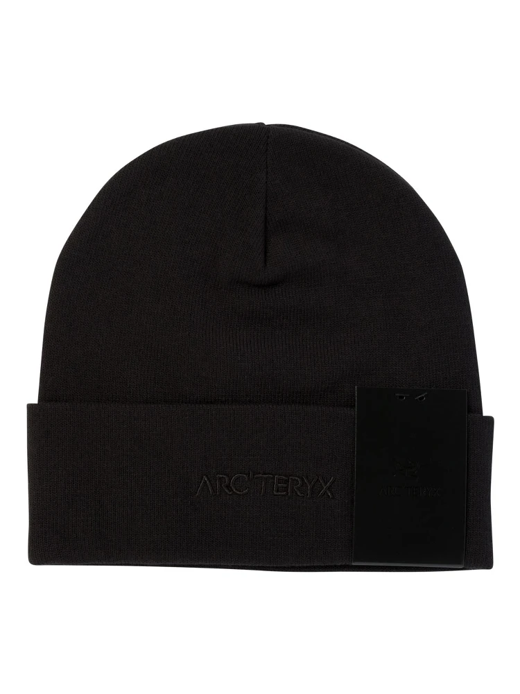 قبعة صوفية مكتوب عليها "كلمة"