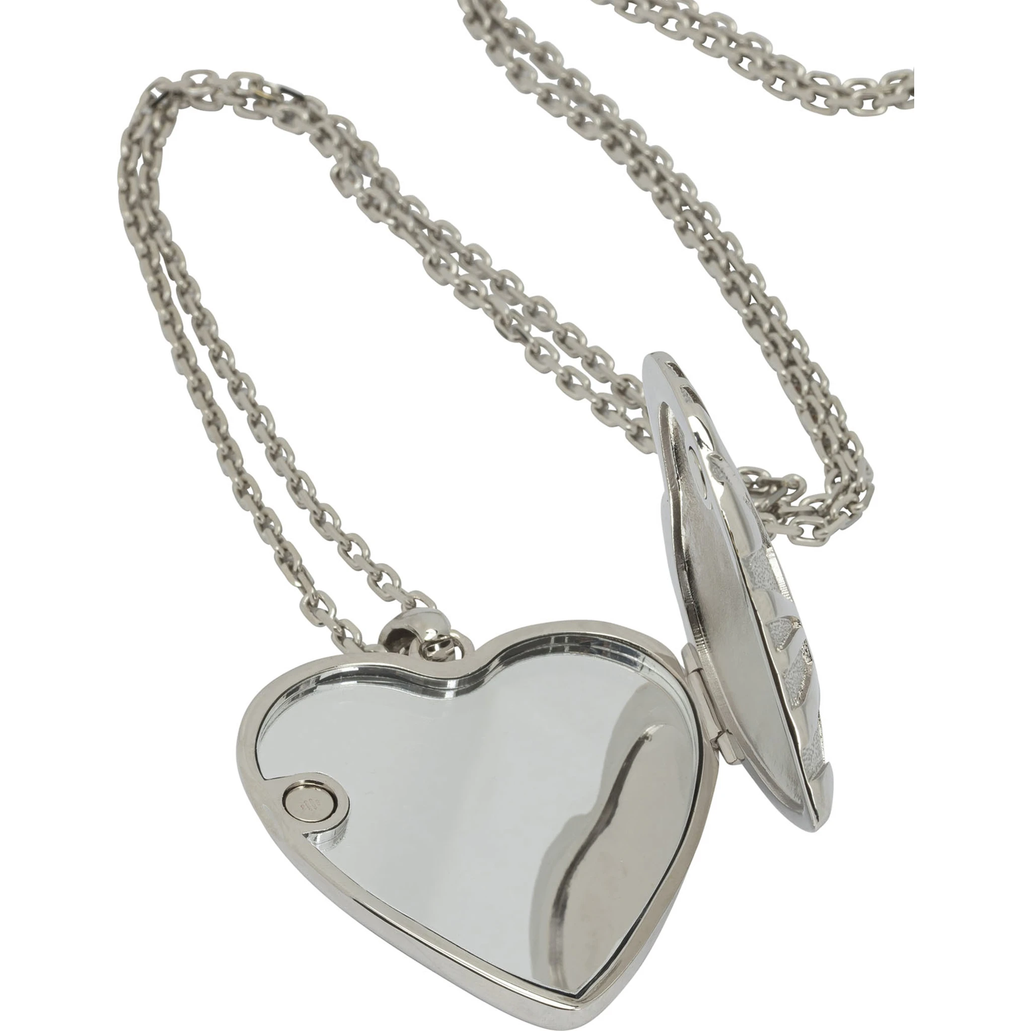 Heart pendant necklace