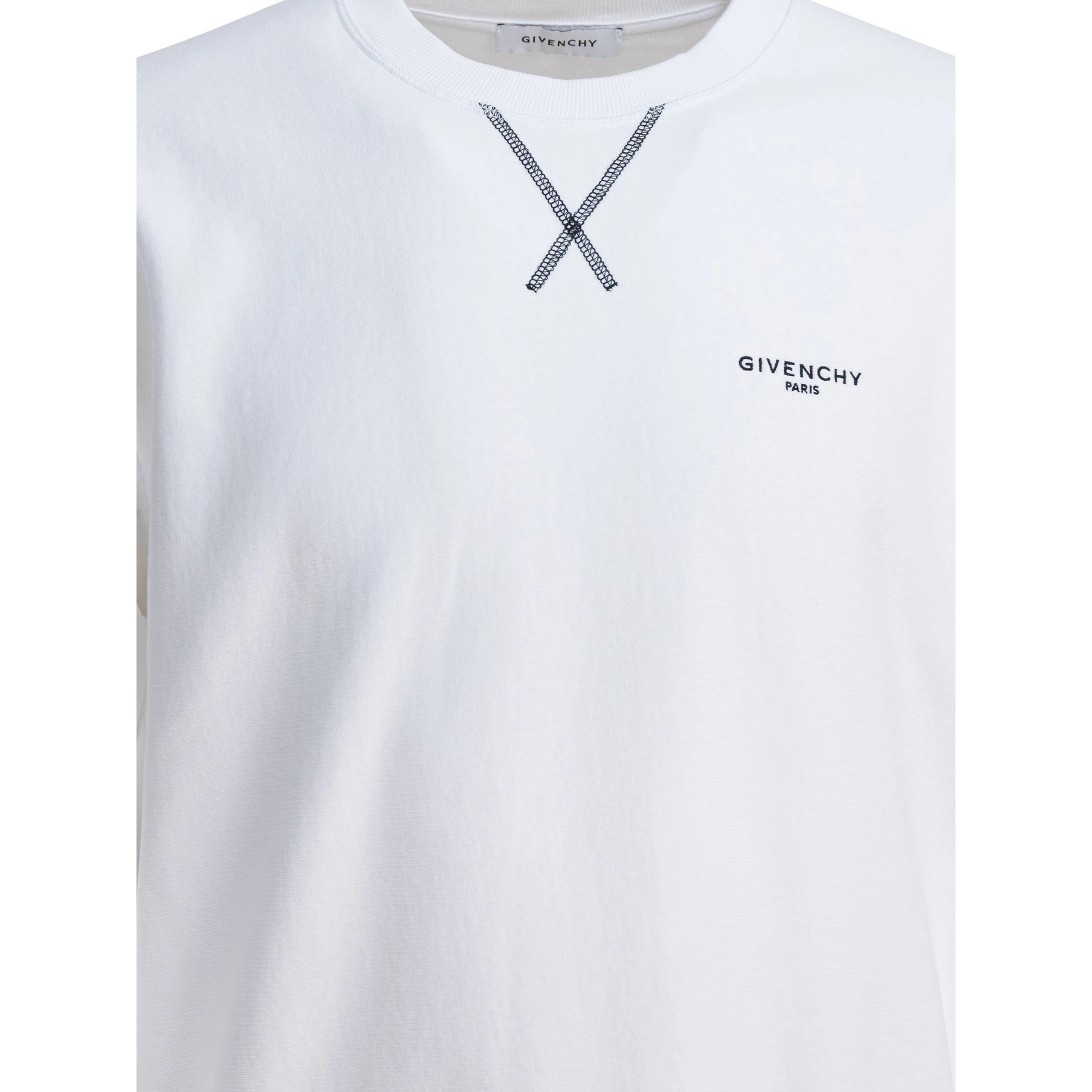 سويت شيرت برقبة دائرية "خياطة أنيقة"