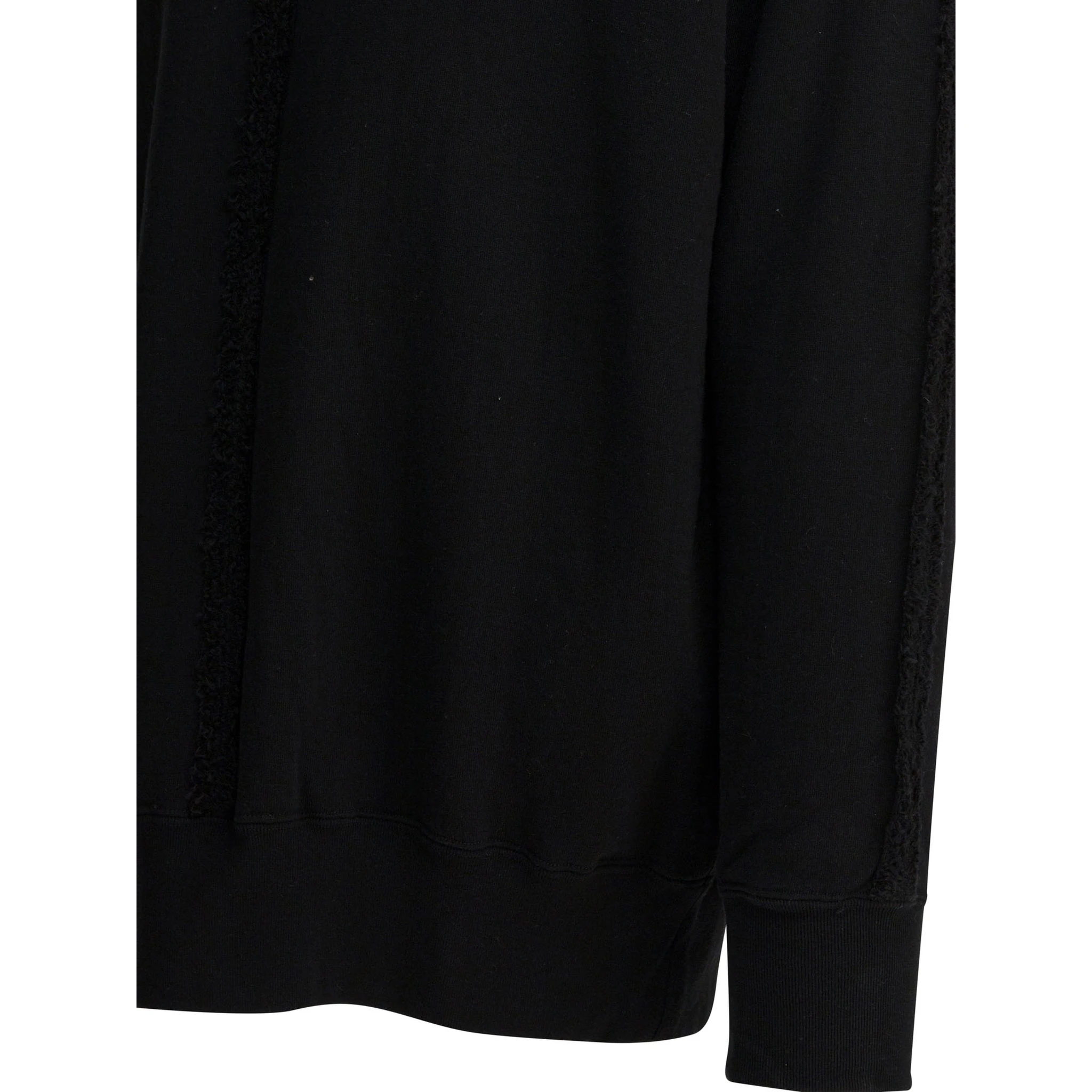 قميص قطني برقبة دائرية