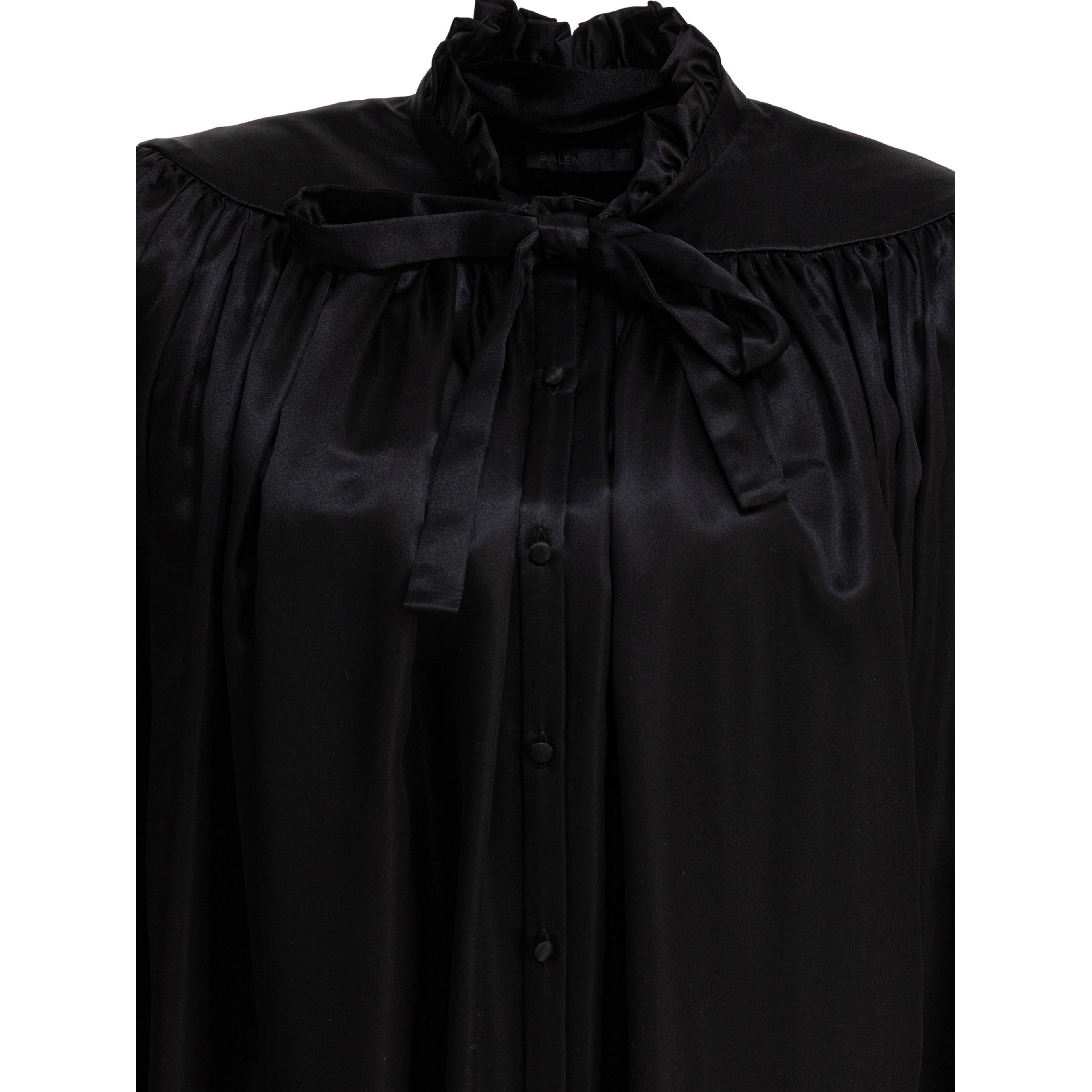 Lace-up blouse