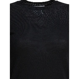 Basic wool sweater