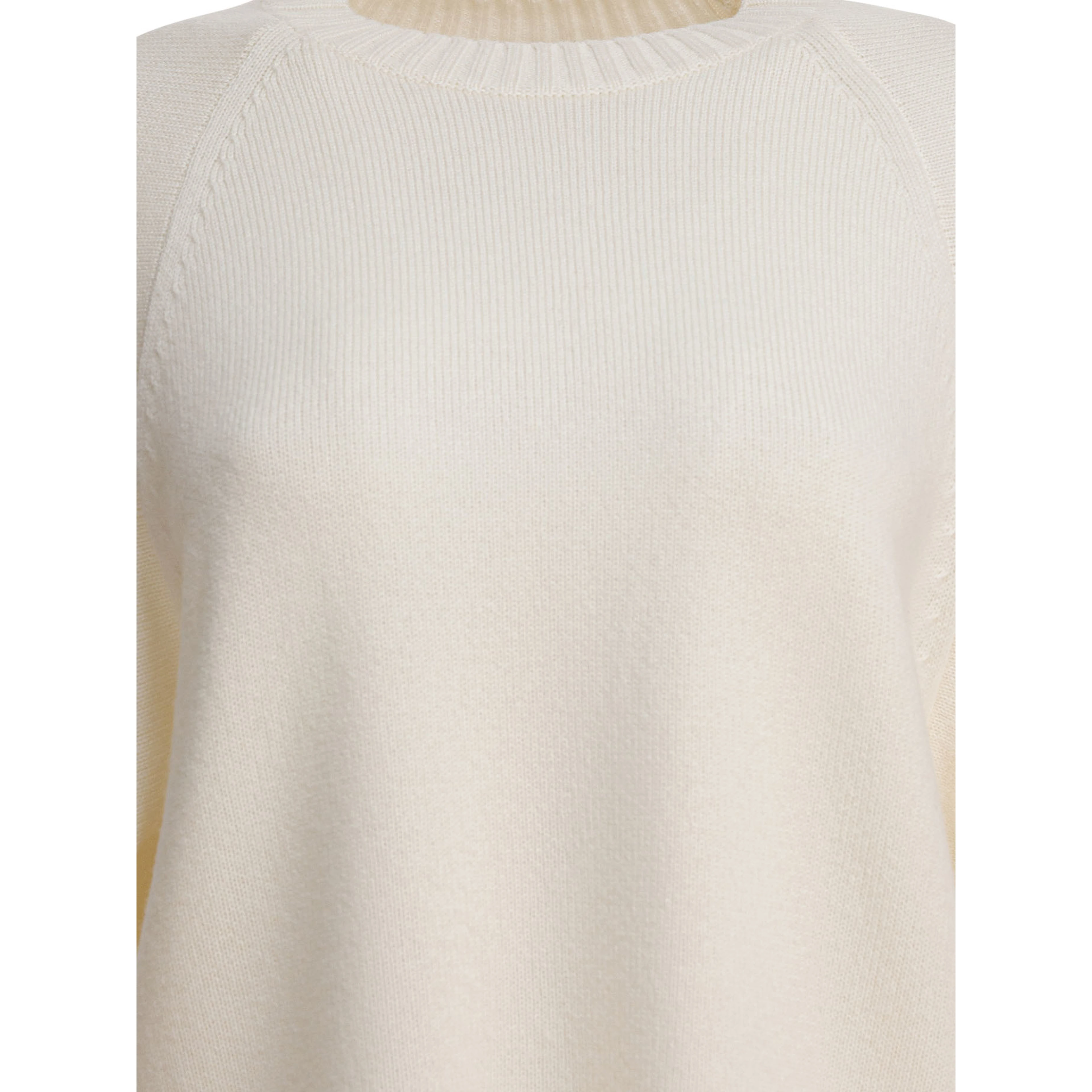 Wool and cashmere over sweater