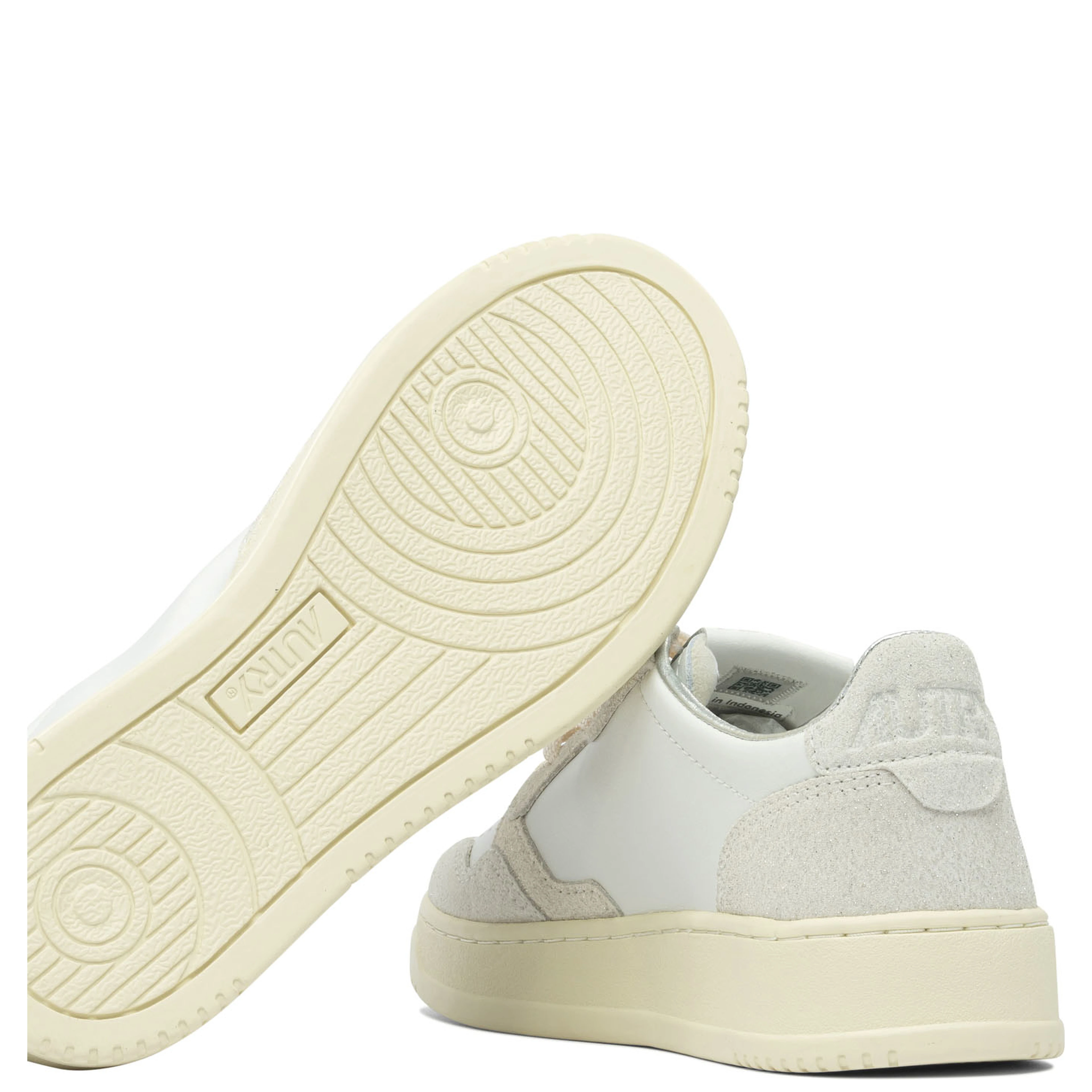 "Medalist Low" sneakers