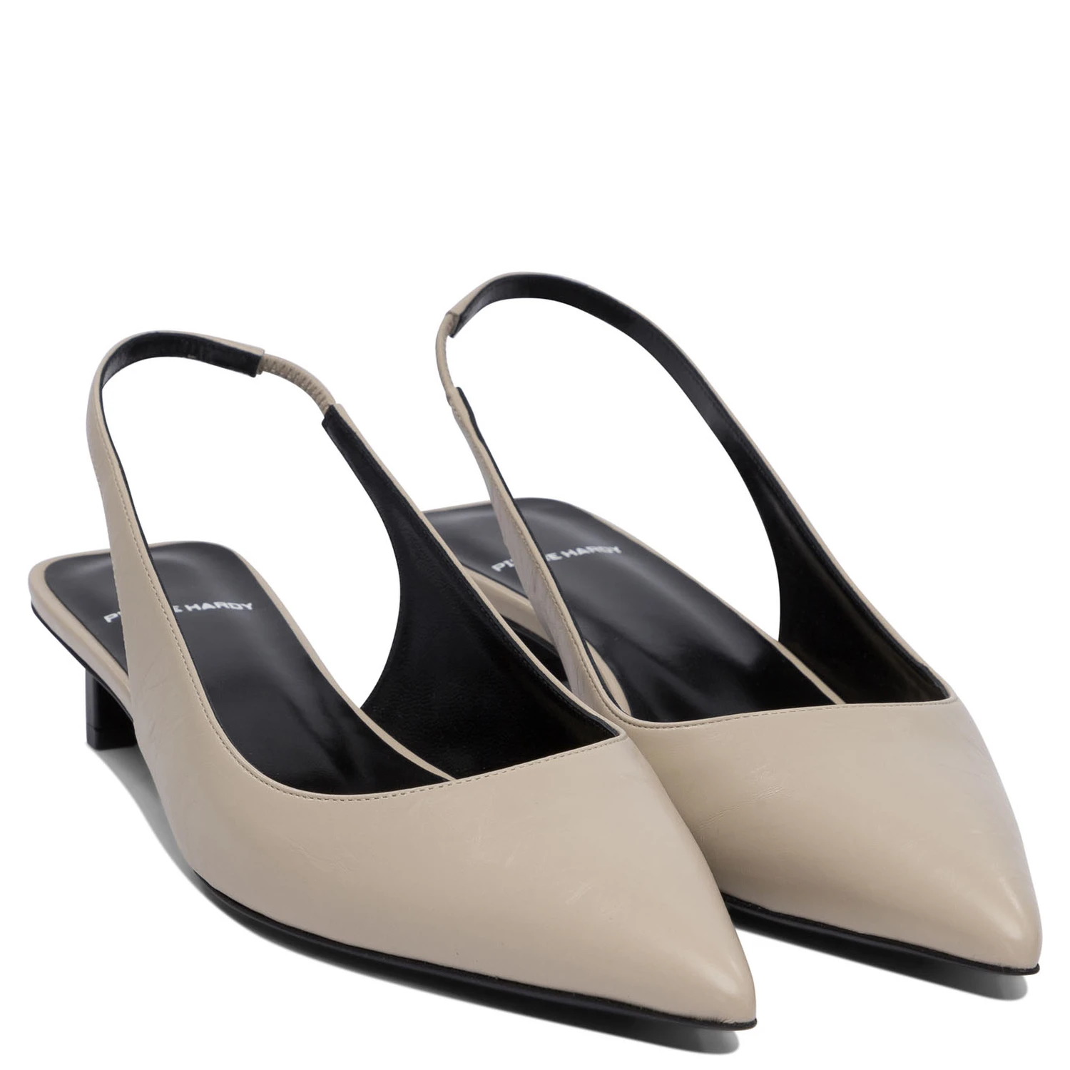 Heeled shoes