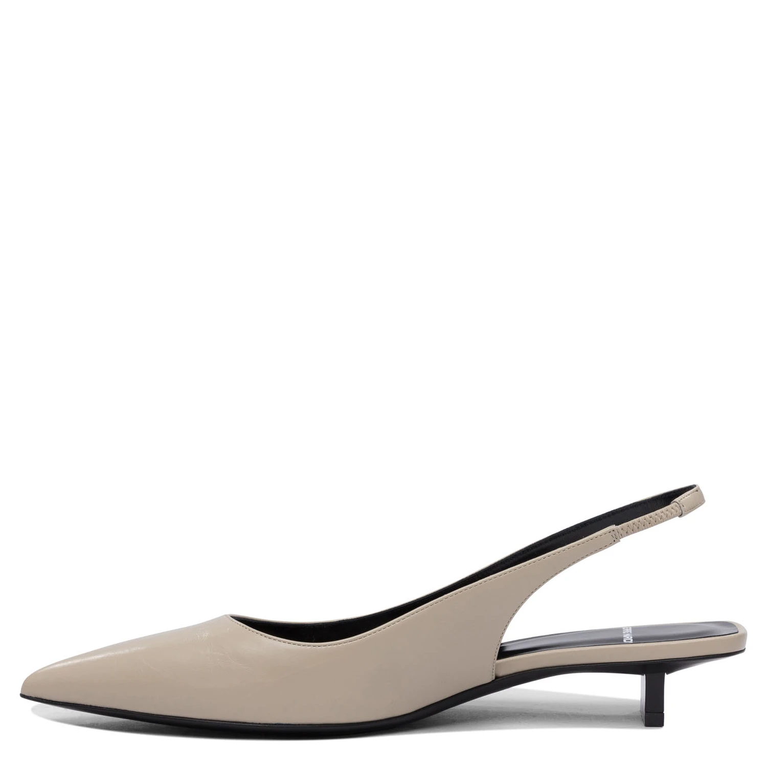 Heeled shoes