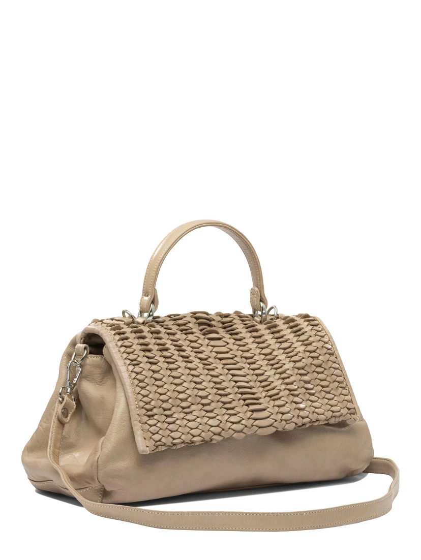 حقائب الكتف