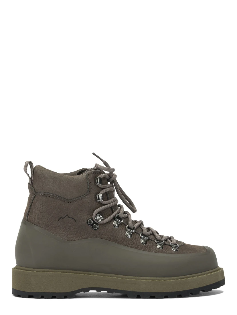 "Roccia Vet" hiking shoes