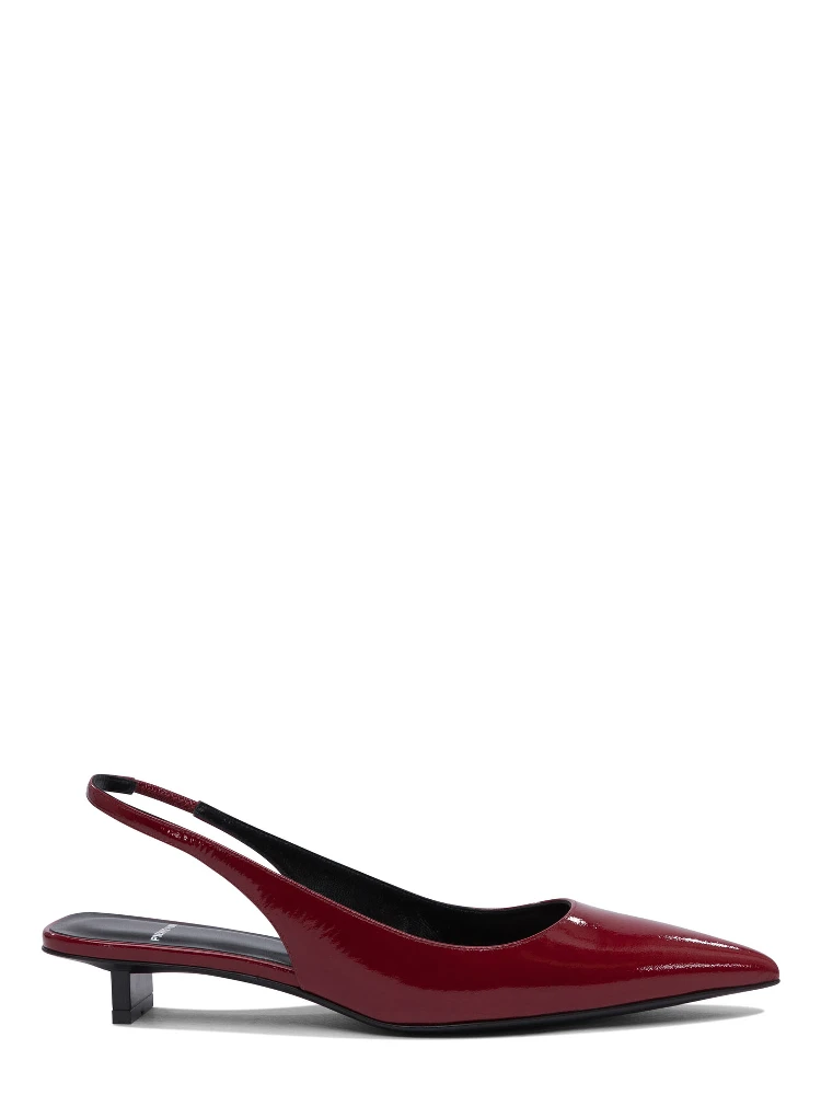Heeled shoes