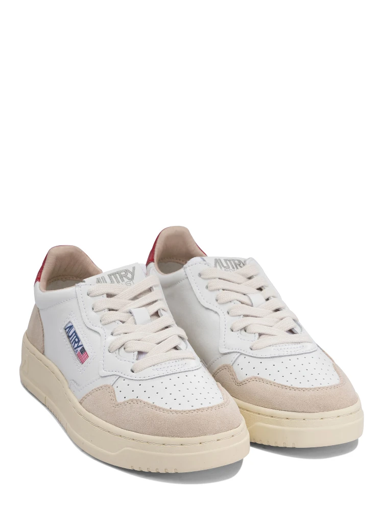 "Medalist Low" sneakers alternative
