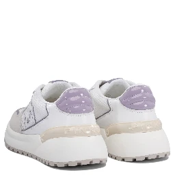 Sneakers & Slip-On