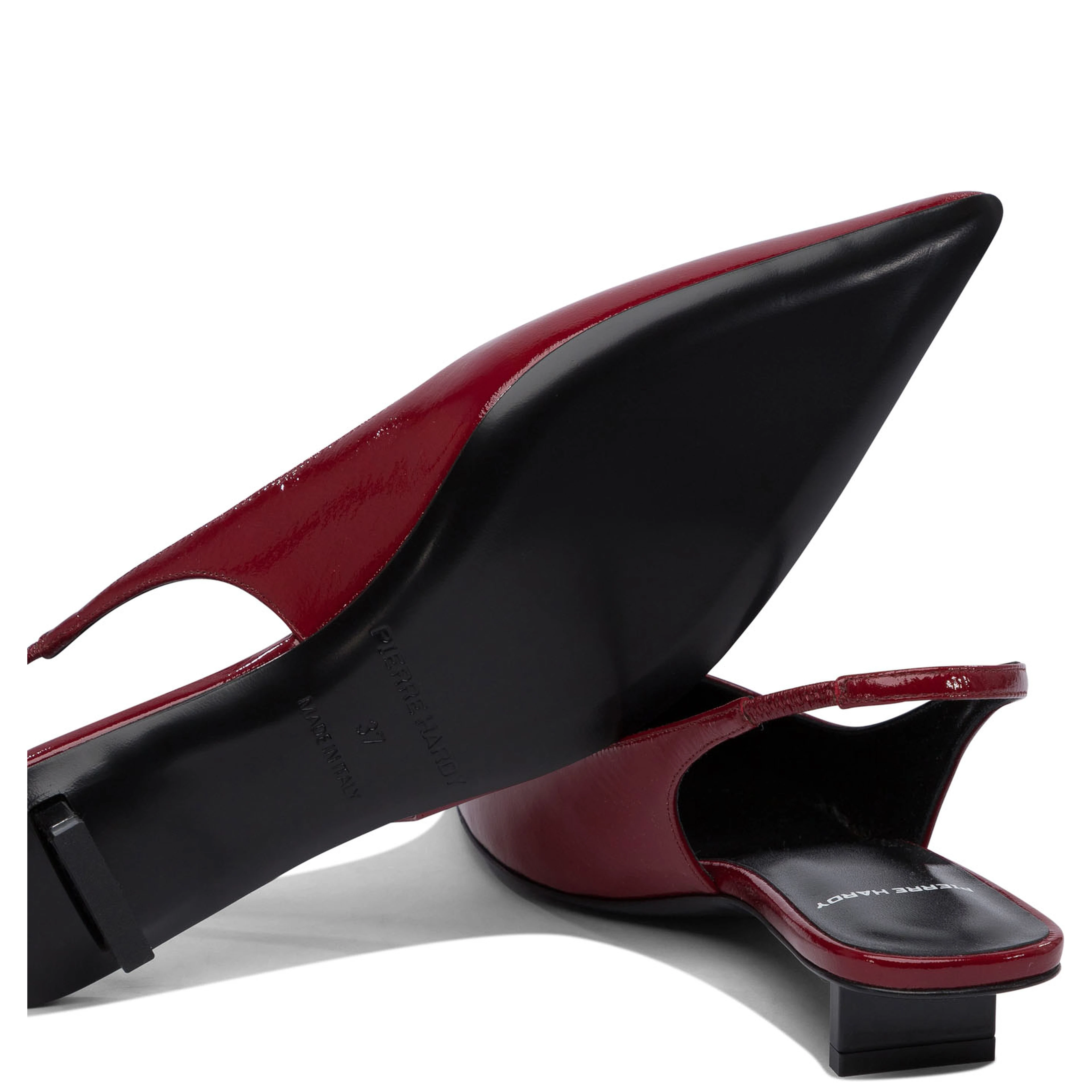Heeled shoes