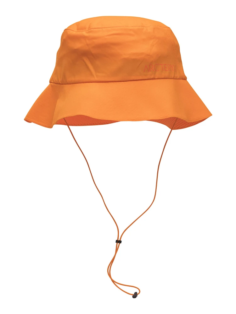 "Sinsolo" bucket hat