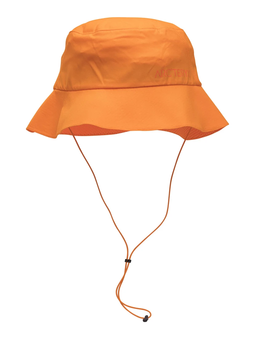 "Sinsolo" bucket hat