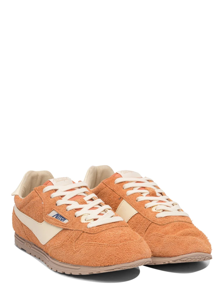 "Windspin" sneakers alternative