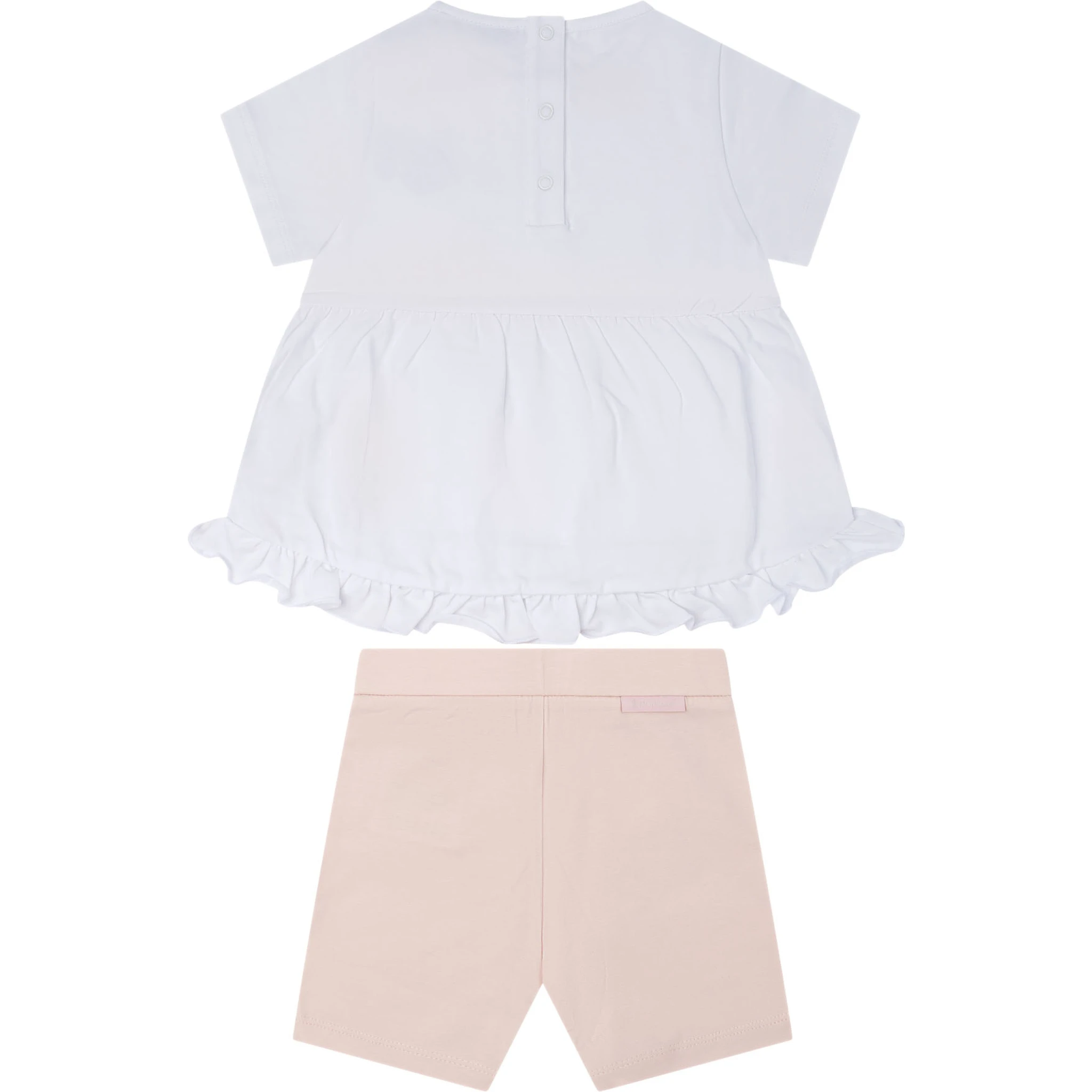 أطقم رياضية