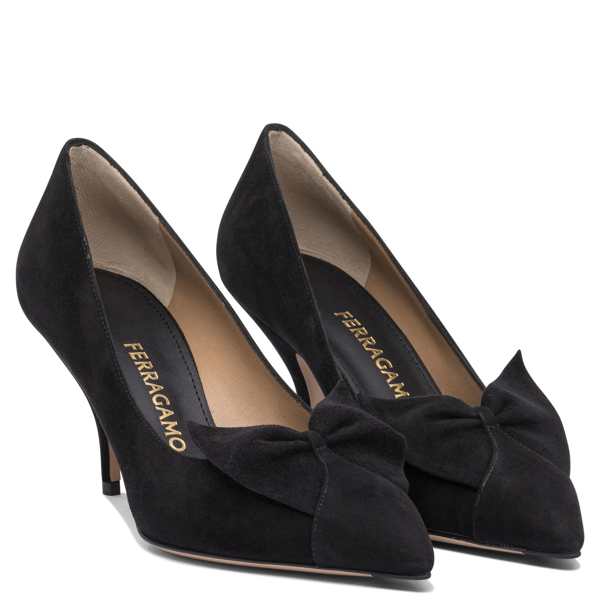 Heeled shoes