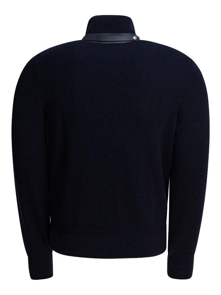 Nylon and wool short down jacket alternative