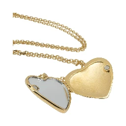 Heart pendant necklace