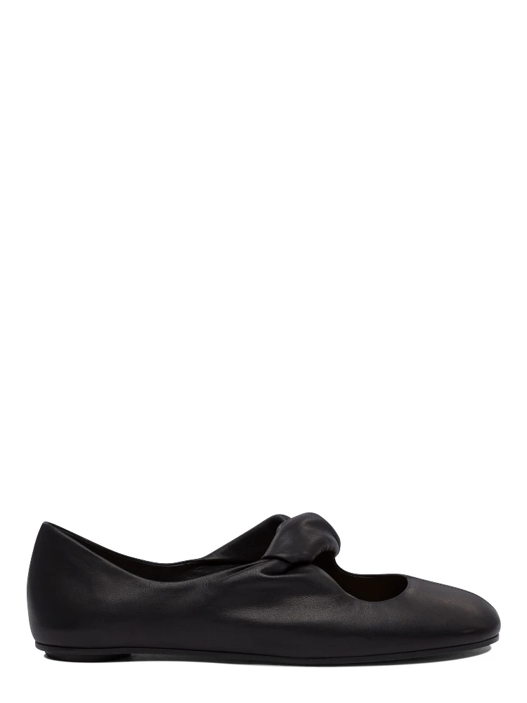 Twisted detail ballet flats
