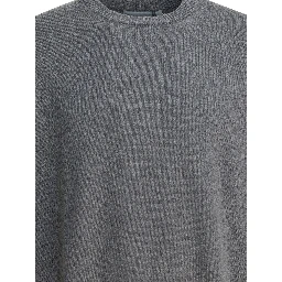 "Alten" crewneck sweater