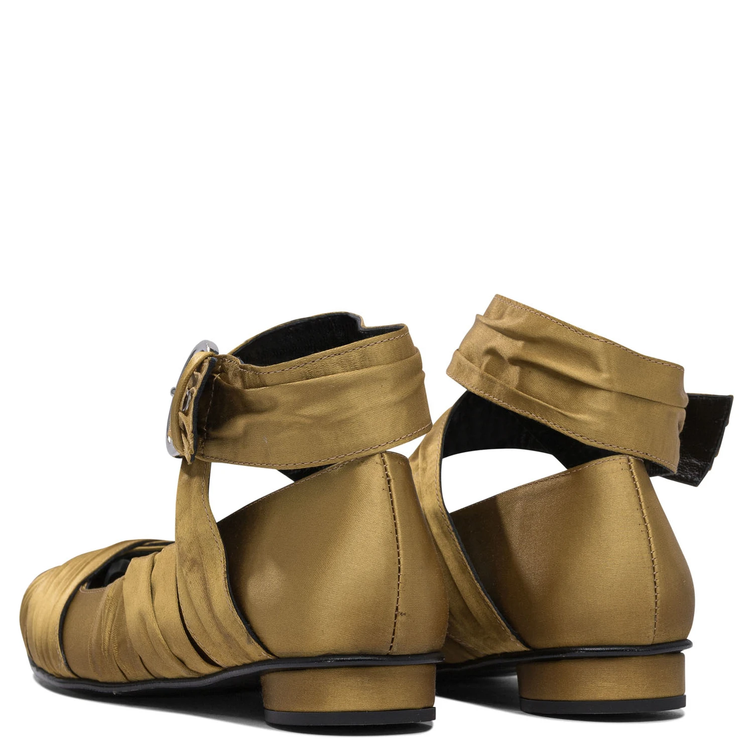 "Volant" ballets shoes