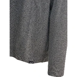 "Alten" crewneck sweater