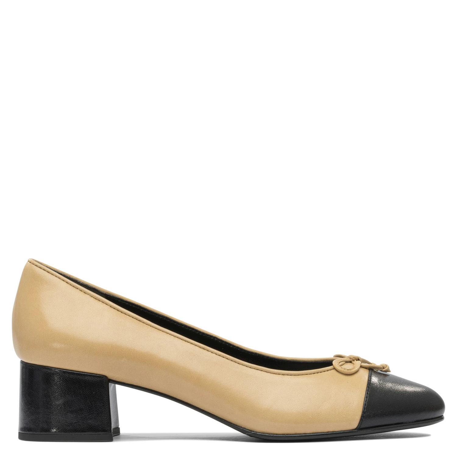 Heeled shoes