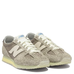 "471 Grey Days" Sneakers